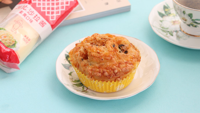 肉松沙拉小面包