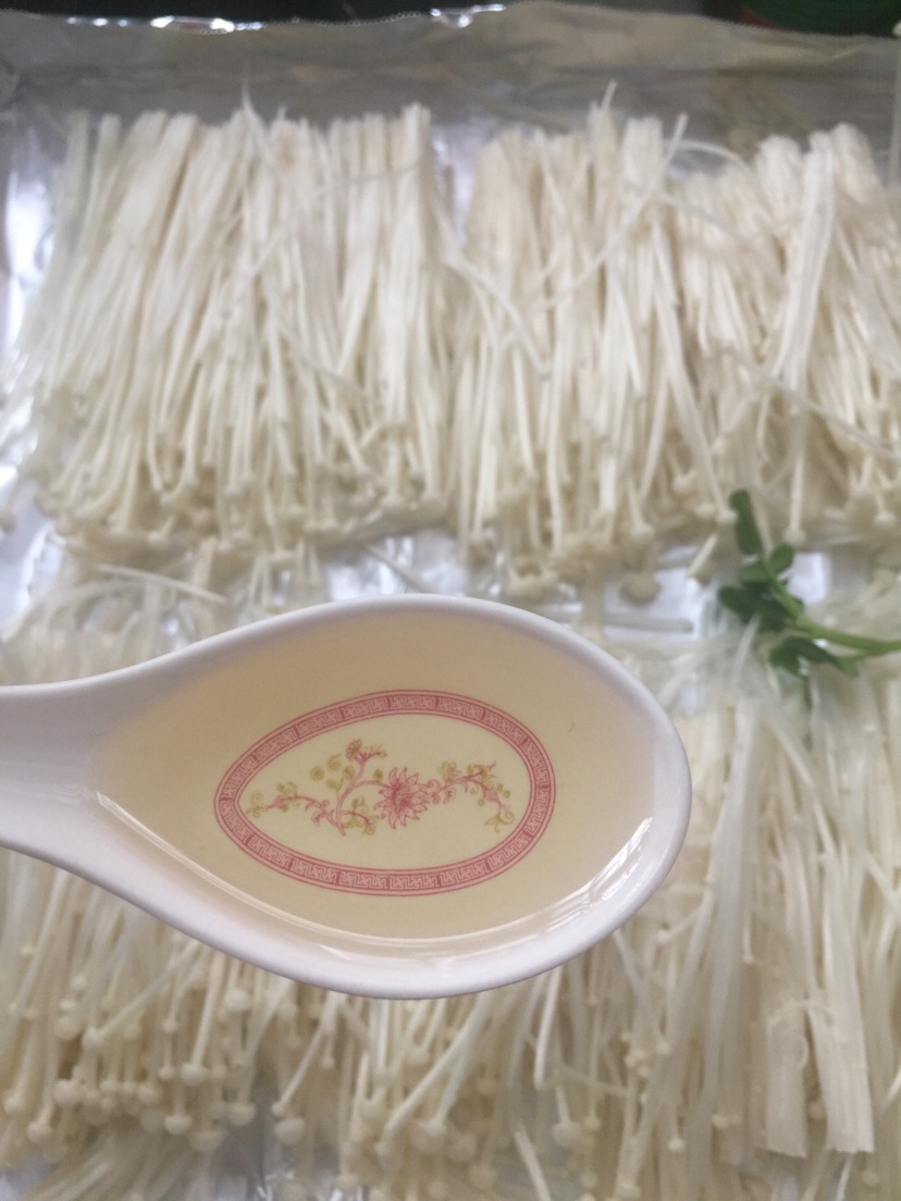 蒜蓉金针菇烤虾的做法图解3
