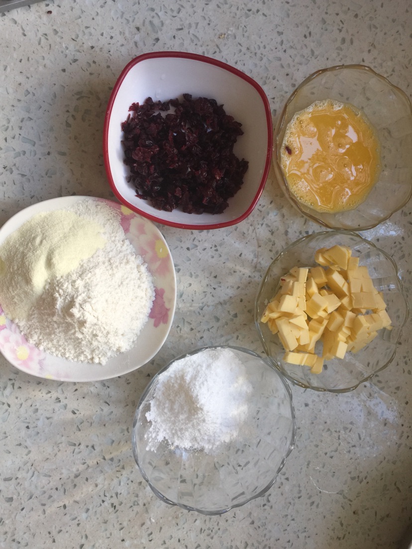 新手必备蔓越莓饼干的做法图解1