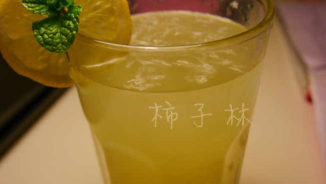  自制柠檬果汁 lemon nade的做法