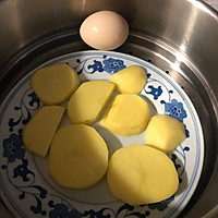 超简易土豆鸡蛋沙拉的做法图解1