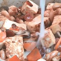 #pick哪种真芝味-爆浆流心#加拿大北极虾豆腐腊肠煲的做法图解8