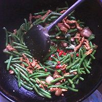 豇豆炒肉的做法图解10