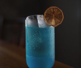 蓝色礁湖Blue Lagoon｜鸡尾酒自制&伏特加的做法