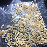 香辣瑶柱丝的做法图解2