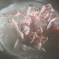 家常菜—葱爆鸭肉的做法图解2