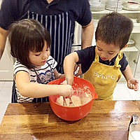 【老皮的亲子厨房】水果薄饼Pancake的做法图解6