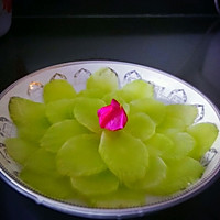 装成荷花连的摆盘灬凉拌莴笋的做法图解4