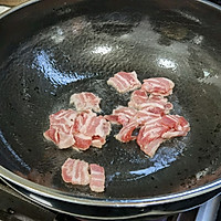 #吃出健康，解决假胖#卷心菜炒回锅肉的做法图解2