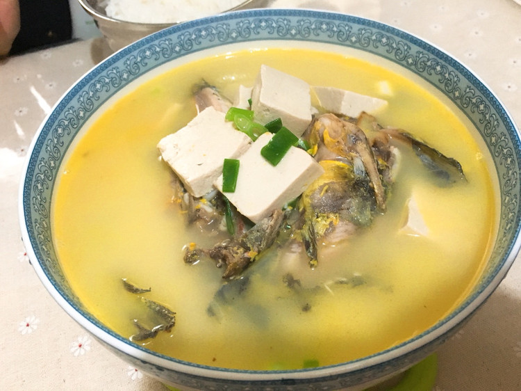 黄颡鱼豆腐汤的做法
