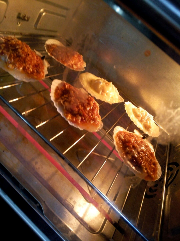 蒜蓉烤扇贝+芝士烤扇贝的做法