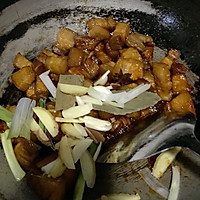 土豆红烧肉（百吃不腻）的做法图解7