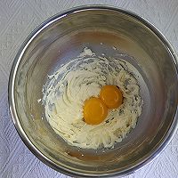零难度‖超酥脆黄金椰蓉球的做法图解5