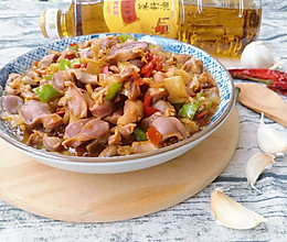 双椒爆炒鸡胗#金龙鱼外婆乡小榨菜籽油 最强家乡菜#的做法