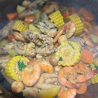 鸡翅鸡爪明虾煲的做法图解17