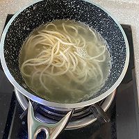 葱油面的做法图解2