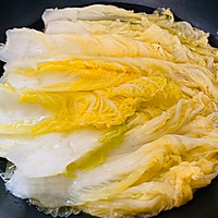 酸笋白菜肉饺的做法图解1
