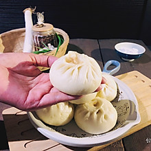 味美多汁的大肉包