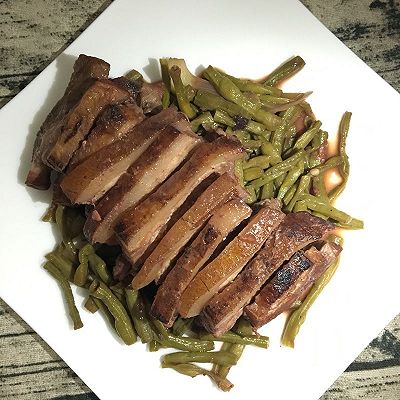 酸豆角扣肉