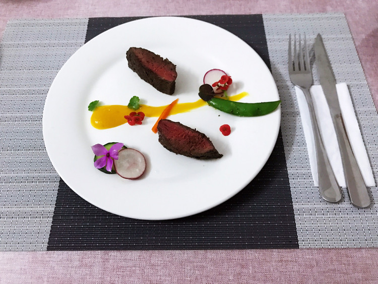 家庭版西餐（国产牛肉）的做法