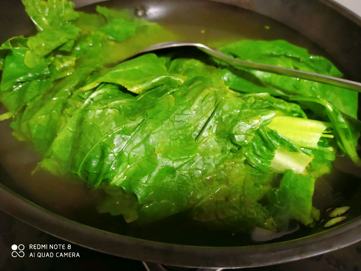 制作酸菜原来这么简单，十分钟就做好，好吃还健康