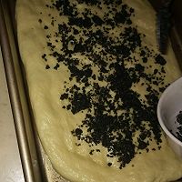 奶酪芝士黑芝麻巧克力面包的做法图解8