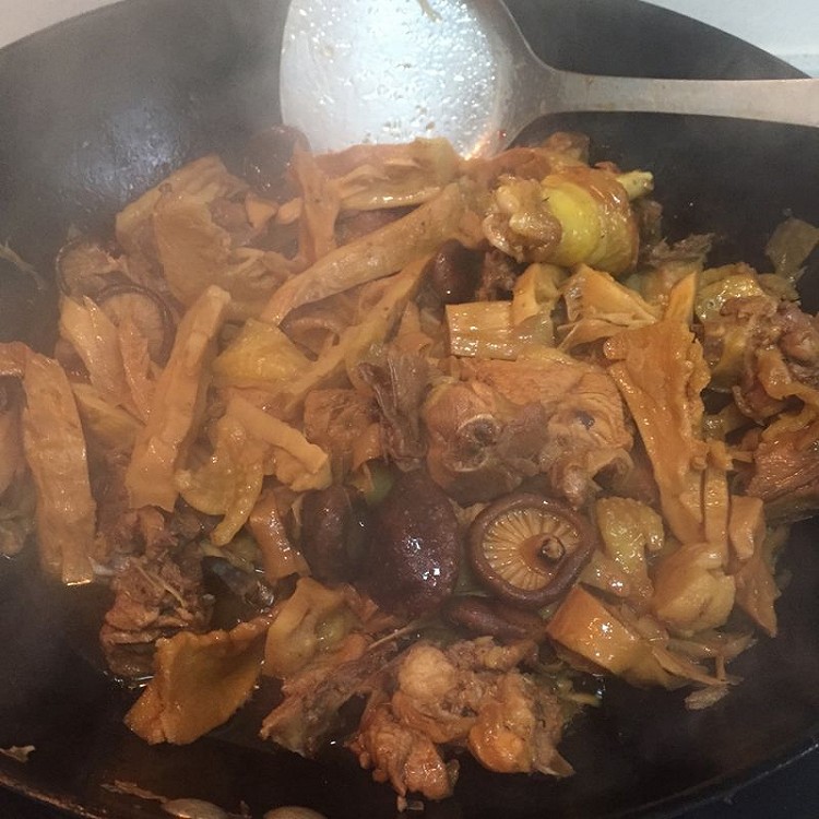 黄焖鸡的做法