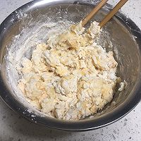 胖嘟嘟的日式软妹子面包—水合法揉面的做法图解2