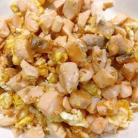 #天猫美味妙妙屋#三文鱼炒黑米饭的做法图解8