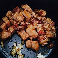 电饭煲，豆干焖花肉的做法图解3