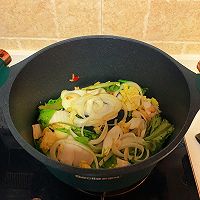 炒螺狮粉的做法图解3