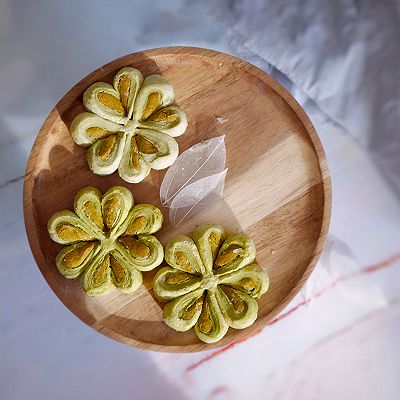 抹茶四叶草酥饼