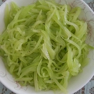 香拌莴笋丝