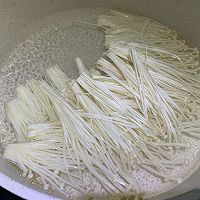 酸汤肥牛#美食新势力#的做法图解2