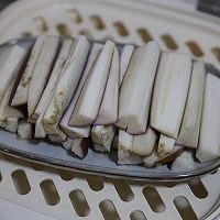 #珍选捞汁 健康轻食季#捞汁拌茄子的做法图解2