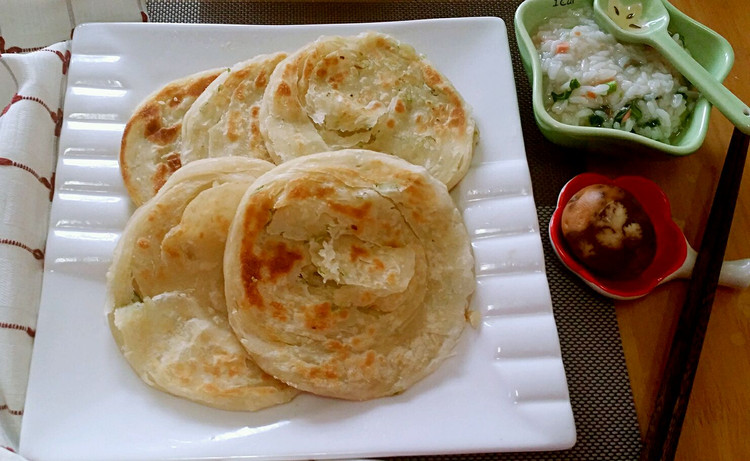 葱香起酥饼的做法