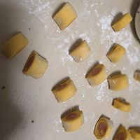 火腿肠南瓜卷的做法图解4