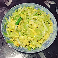 韭黄炒蛋的做法图解2