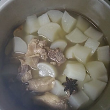 萝卜牛腩