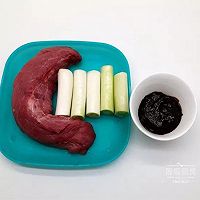 京酱肉丝的做法图解1