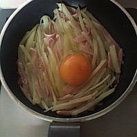 快手早餐—马铃薯火腿蛋 的做法图解5