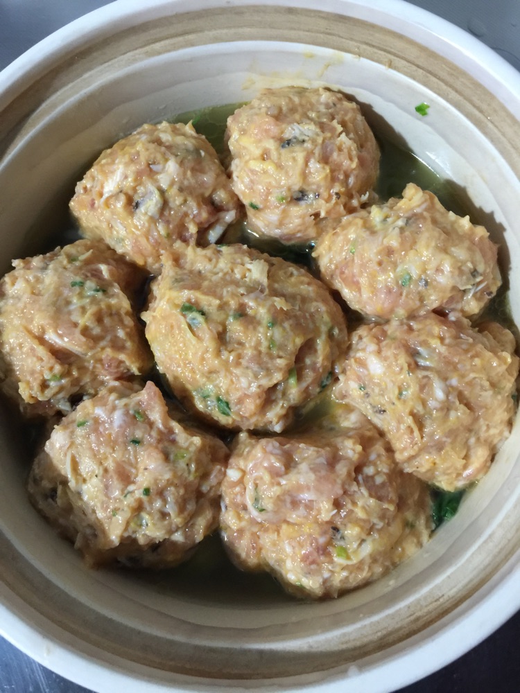 杨洲名菜蟹粉狮子头的做法图解5