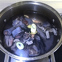 乌鸡炖栗子核桃的做法图解2
