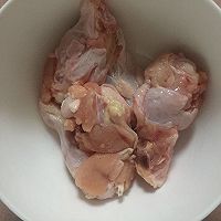 红烧鸡翅根的做法图解1