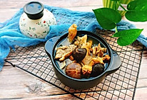 #精品菜谱挑战赛#立秋煲汤+双菇目鱼老鸭汤的做法