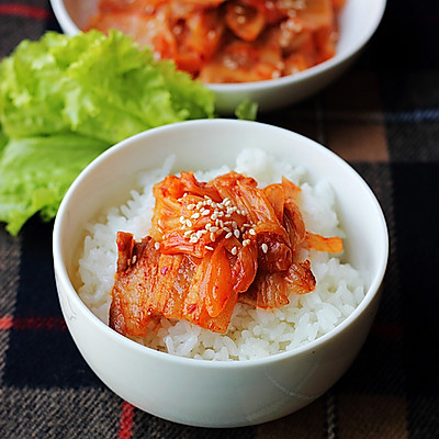 泡菜五花肉~~~盖饭