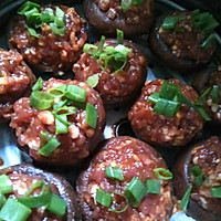 香菇蒸肉的做法图解1