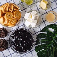 家庭简易版蓝莓奶酪蛋糕的做法图解1