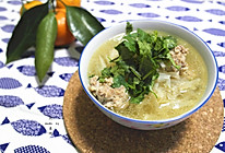 冬日防病美味—砂锅萝卜丸子汤的做法