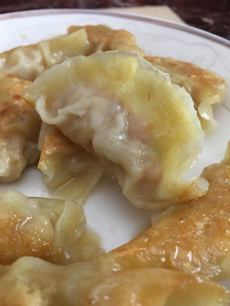 生煎虾仁水饺的做法